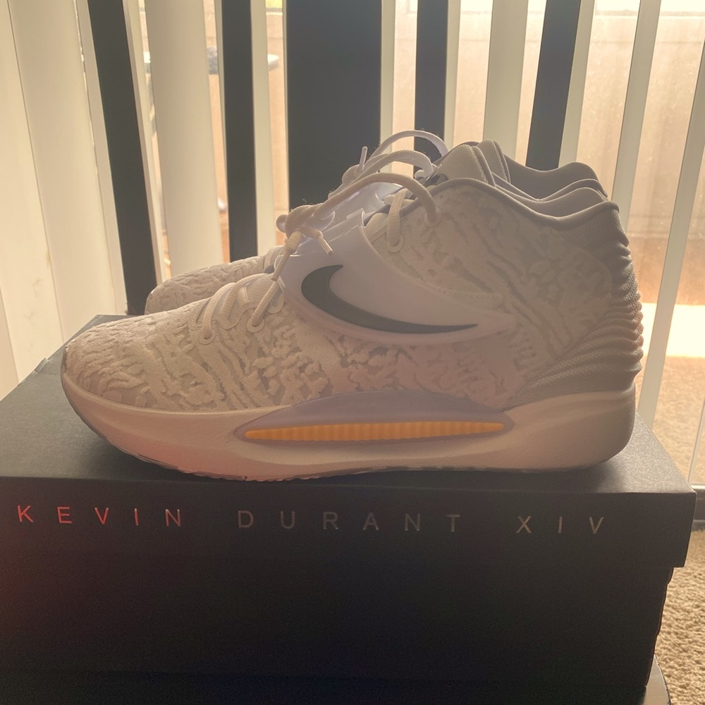 Nike KD 14